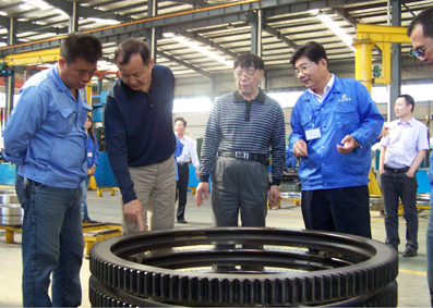 中國機(jī)械工業(yè)企業(yè)管理會(huì)對(duì)我司機(jī)進(jìn)行評(píng)審